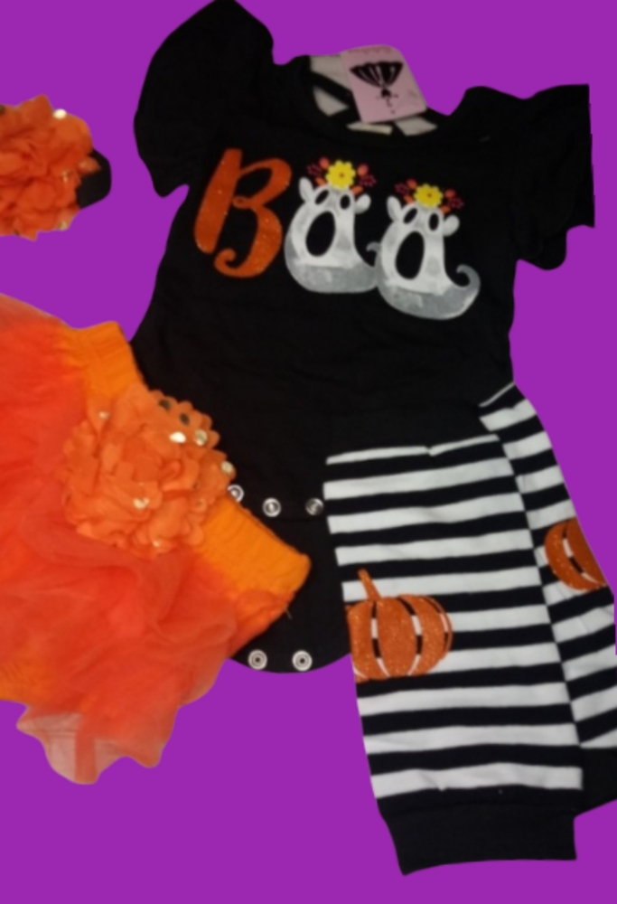 Shishifang 4pc Halloween onesie costume/outfit With the word boo made by ghosts
